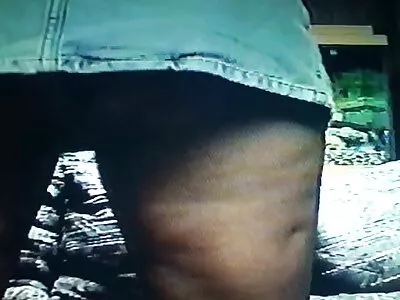 ஸ்டாக்கிங்கில் பேடாஸ் பொன்னிறம்