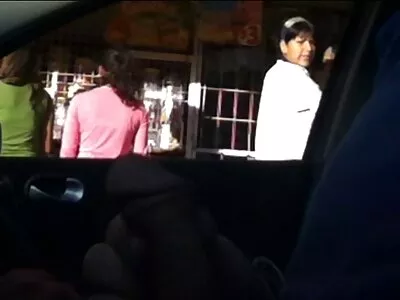 என் காதலி செக்ஸ் பொம்மையை சுயஇன்பம் செய்தல்